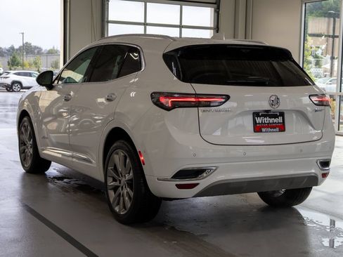 Used 2022 Buick Envision Avenir w/ Technology Package II FWD image 9