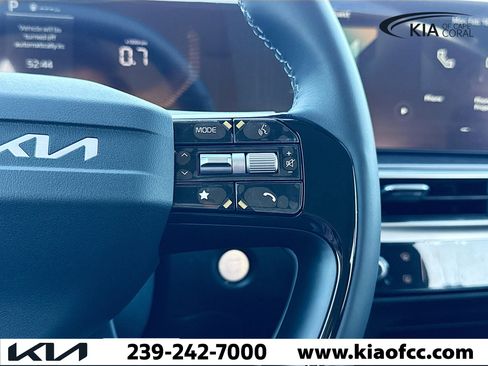 New 2026 Kia Sorento LX image 35