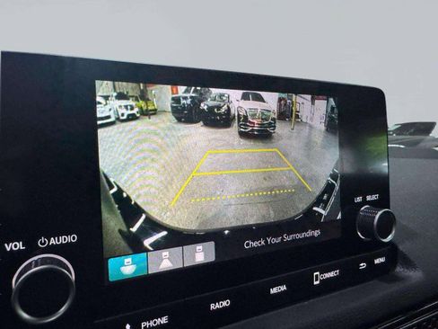 Used 2023 Honda Civic EX-L image 40