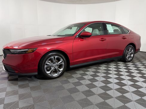 Used 2024 Honda Accord EX image 25