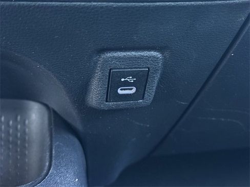 Used 2023 Toyota Corolla LE image 21