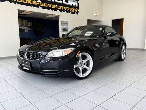 Used 2015 BMW Z4 sDrive28i RWD image 45