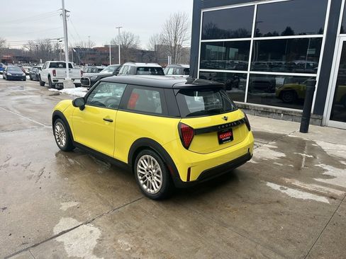 New 2026 MINI Cooper S image 4