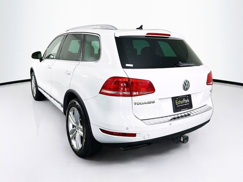 Used 2012 Volkswagen Touareg VR6 AWD/4WD image 5