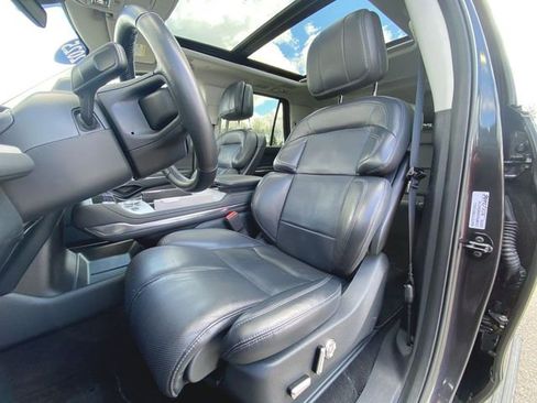 Used 2025 Lincoln Navigator Reserve AWD/4WD image 20