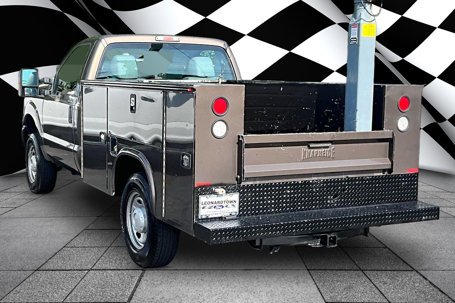 Used 2016 Ford F250 XL w/ Power Equipment Group AWD/4WD image 14