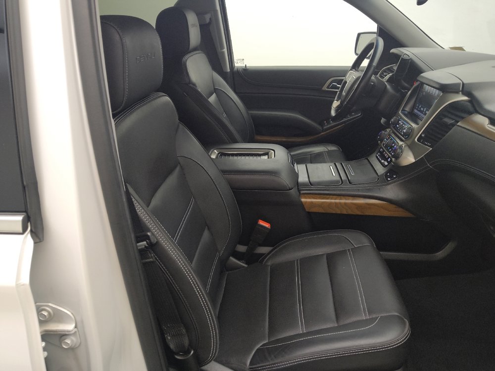 Used 2020 GMC Yukon Denali w/ Denali Ultimate Package RWD image 21