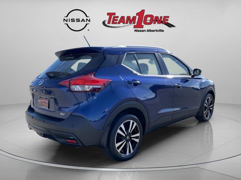 Used 2020 Nissan Kicks SV image 6