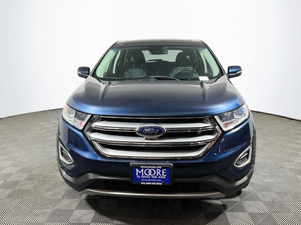 Used 2017 Ford Edge Titanium w/ Equipment Group 302A AWD/4WD image 2