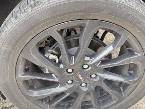 Used 2023 GMC Terrain SLT w/ Elevation Edition image 14