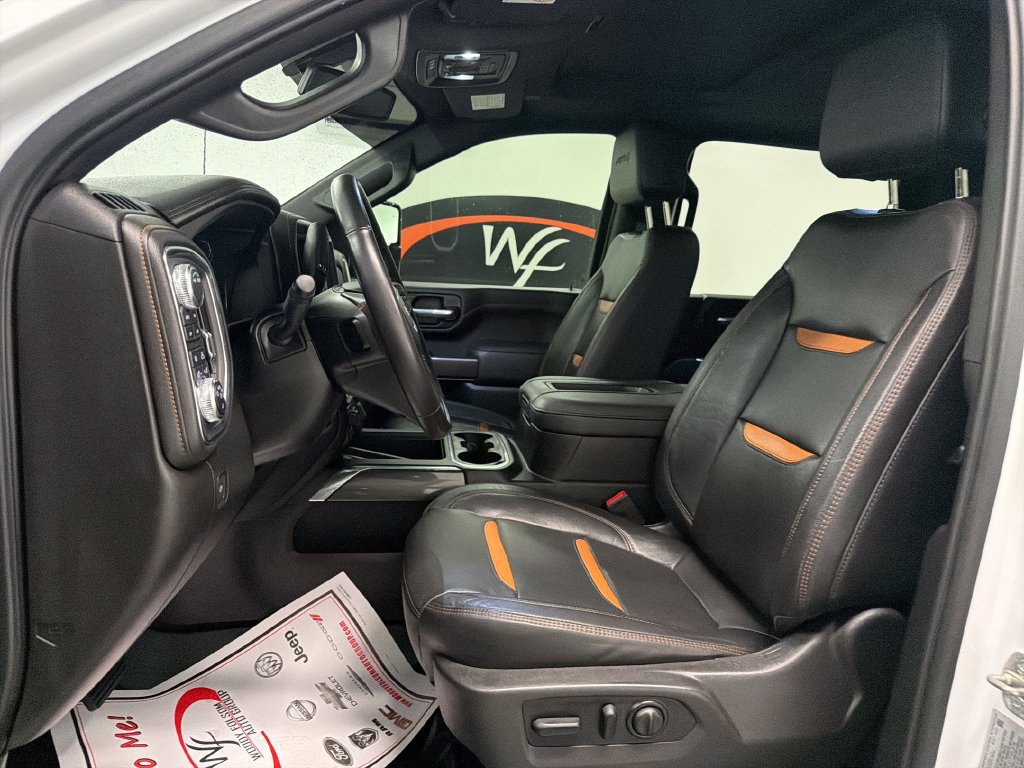Used 2022 GMC Sierra 2500 AT4 w/ AT4 Preferred Package AWD/4WD image 11