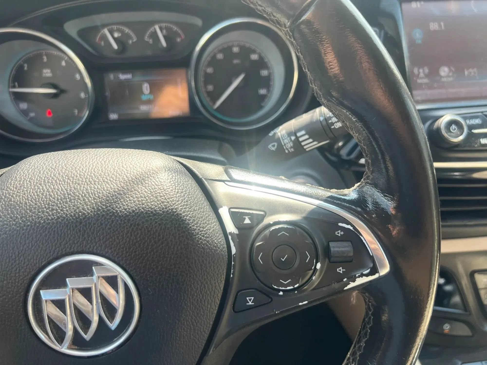 Used 2017 Buick Envision Preferred AWD/4WD image 21