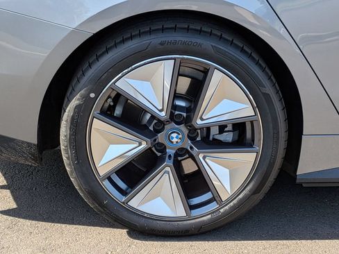 Used 2023 BMW i4 eDrive35 w/ Premium Package RWD image 29