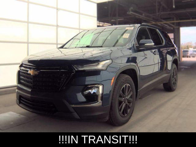Used 2023 Chevrolet Traverse LT FWD image 1