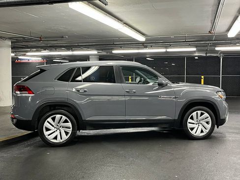 Certified 2023 Volkswagen Atlas Cross Sport SE AWD/4WD image 40