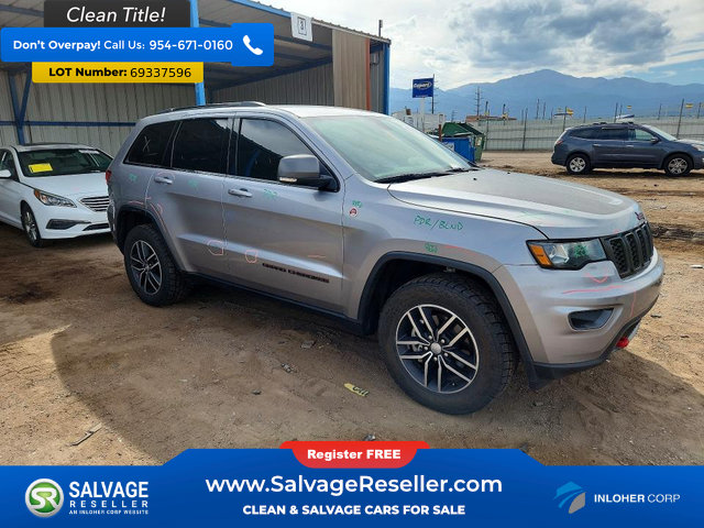 Used 2018 Jeep Grand Cherokee Trailhawk AWD/4WD image 5