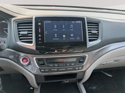 Used 2016 Honda Pilot EX image 28