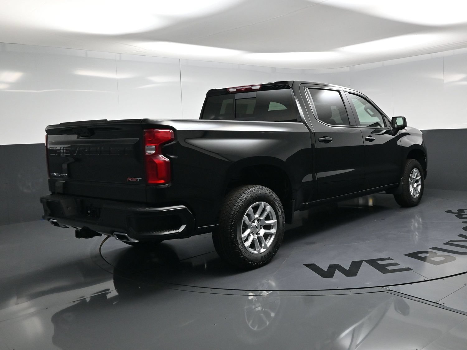 New 2026 Chevrolet Silverado 1500 RST w/ Safety Package AWD/4WD image 9