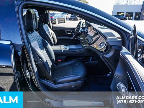 Used 2022 Mercedes-Benz EQS 580 580 image 23