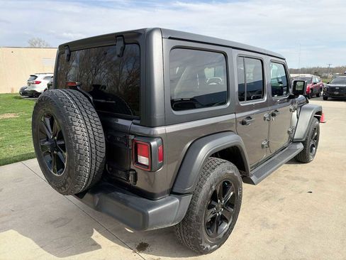 Used 2021 Jeep Wrangler Unlimited Sport image 6