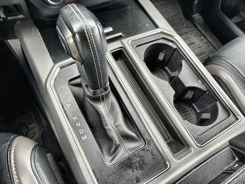 Used 2018 Ford F150 Raptor w/ Equipment Group 801A Mid image 20