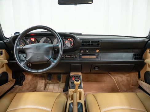 Used 1997 Porsche 911 Carrera RWD image 22