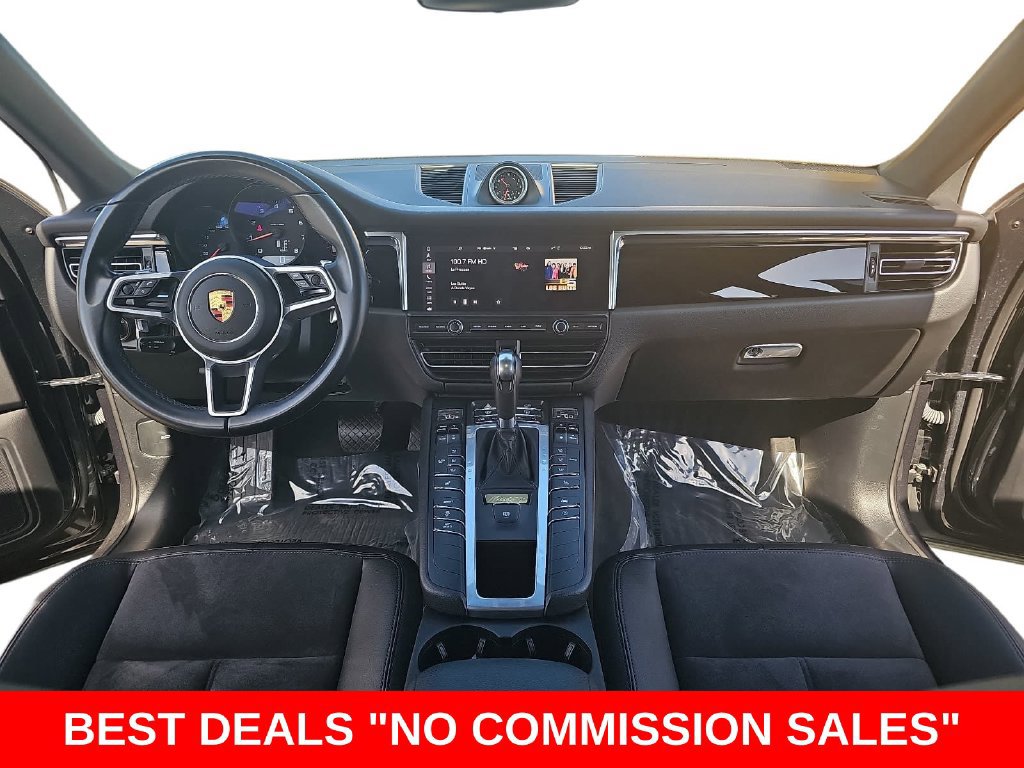 Used 2021 Porsche Macan w/ Premium Package AWD/4WD image 9