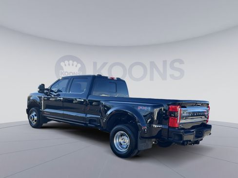 Used 2024 Ford F350 Limited w/ FX4 Off-Road Package image 4