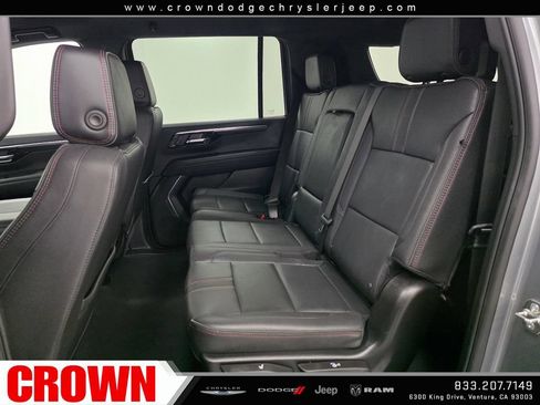 Used 2026 Chevrolet Suburban RST AWD/4WD image 20