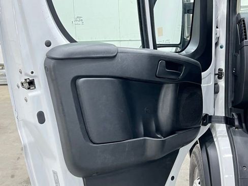 Used 2023 RAM ProMaster 2500 FWD image 18