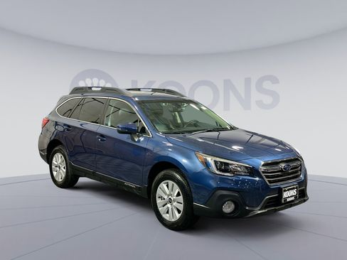 Used 2019 Subaru Outback 2.5i Premium image 10