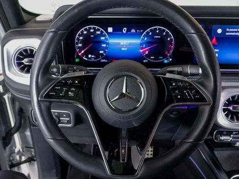 Used 2025 Mercedes-Benz G 550 image 22