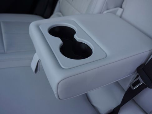 New 2024 Cadillac Lyriq Luxury image 27