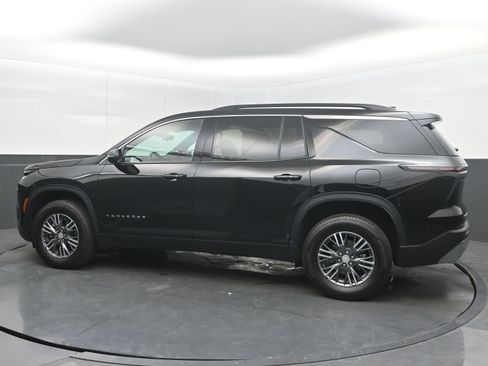 Certified 2026 Chevrolet Traverse LT FWD image 7