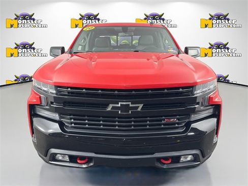 Used 2020 Chevrolet Silverado 1500 LT Trail Boss image 2