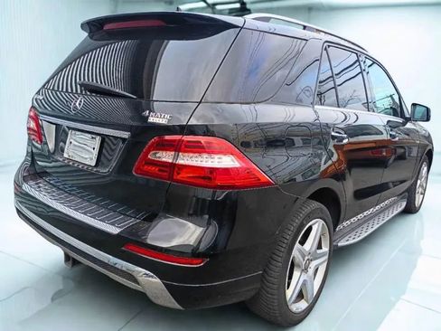 Used 2015 Mercedes-Benz ML 400 4MATIC image 4