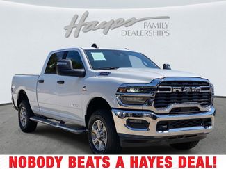 Used 2025 RAM 2500 Big Horn video 1