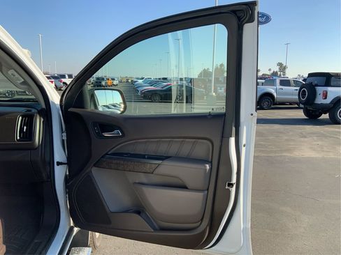 Used 2021 GMC Canyon Denali image 22