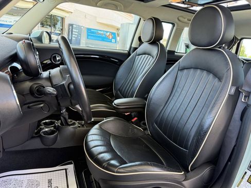 Used 2012 MINI Cooper Clubman S FWD image 13
