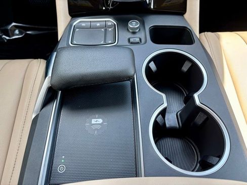 Used 2022 Acura MDX FWD image 25