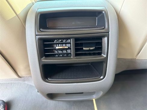 Used 2025 Cadillac XT5 Premium Luxury w/ Technology Package image 14