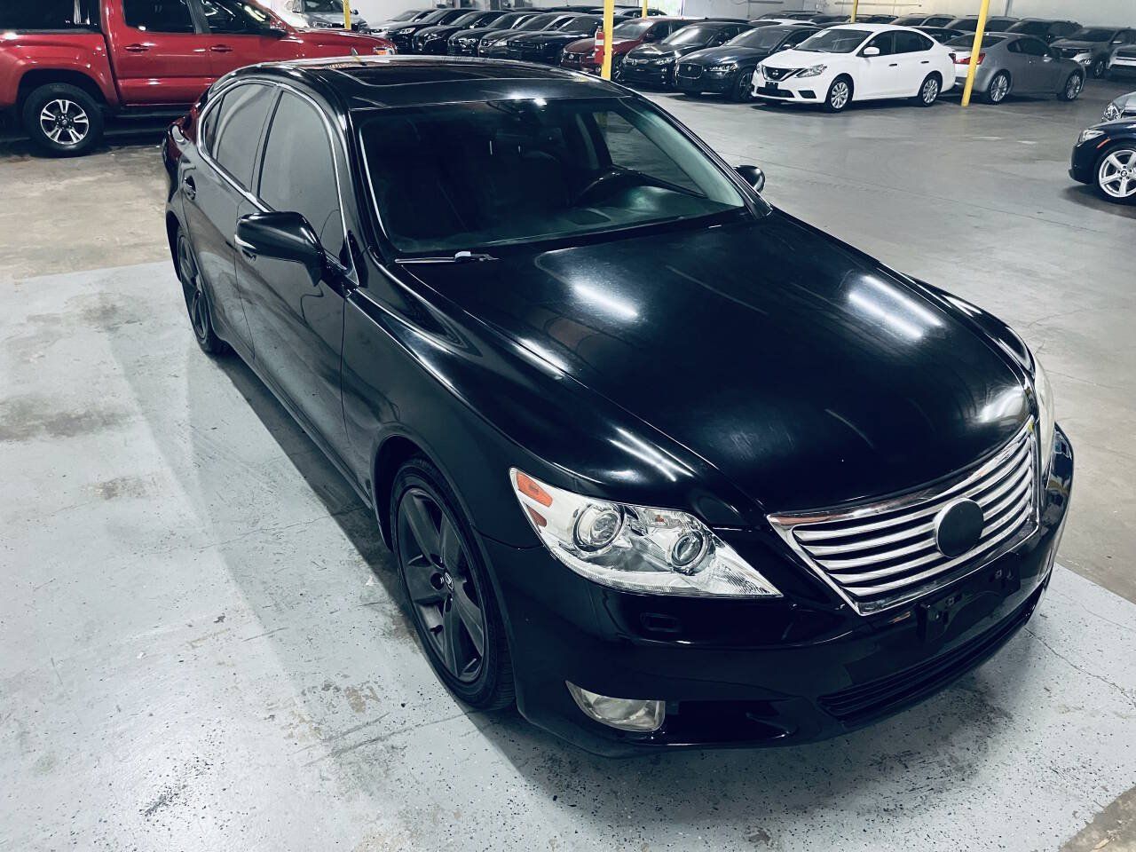 Used 2012 Lexus LS 460 w/ Comfort Pkg RWD image 10