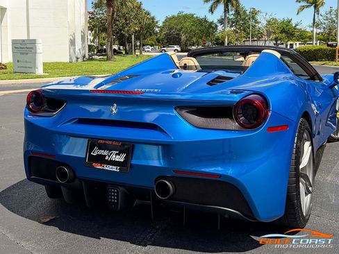 Used 2017 Ferrari 488 Spider image 61