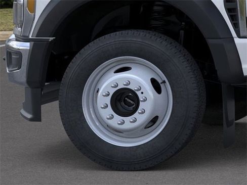 New 2025 Ford F550 4x4 SuperCab Super Duty w/ XL Chrome Package image 24