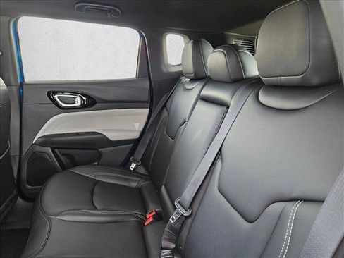 New 2026 Jeep Compass Limited AWD/4WD image 18