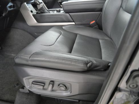 Used 2024 Toyota Tundra Limited AWD/4WD image 20
