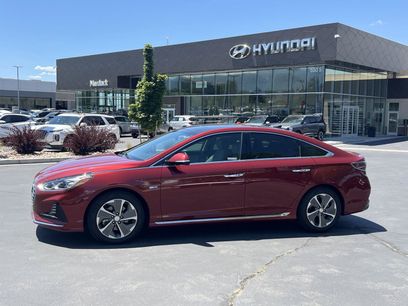 Used 2018 Hyundai Sonata Limited w/ Ultimate Package 02
