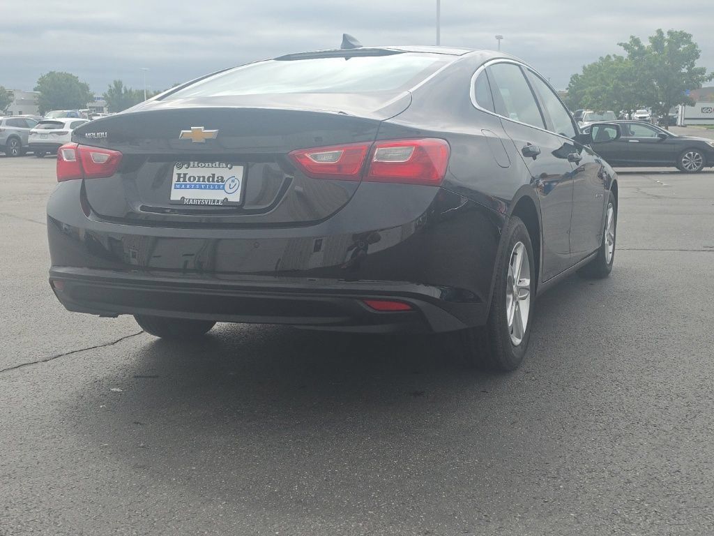 Used 2024 Chevrolet Malibu LS FWD image 7