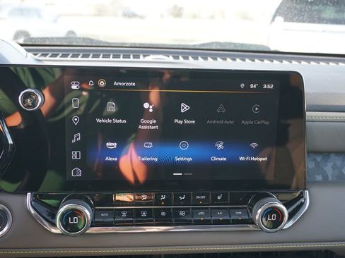 Used 2024 Chevrolet Colorado ZR2 w/ Safety Package image 30