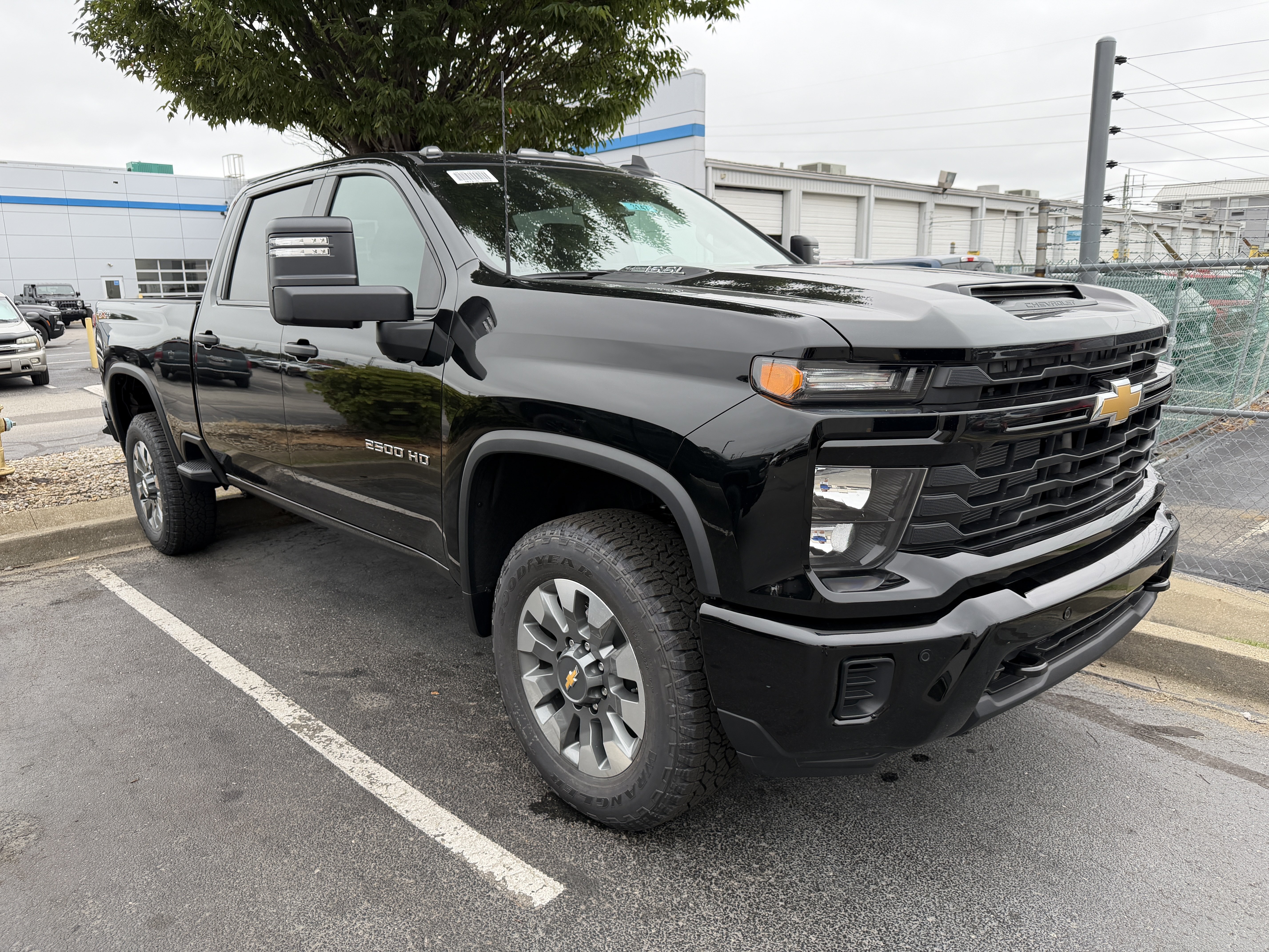 New 2026 Chevrolet Silverado 2500 Custom w/ Custom Value Package AWD/4WD image 2